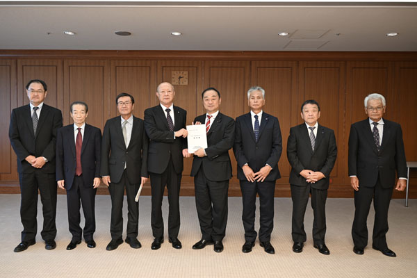 鹿児島県中種子町長等からの要請