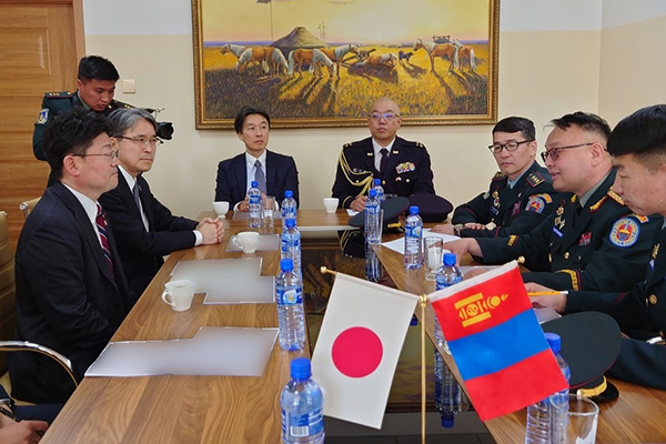 鬼木防衛副大臣のモンゴル国訪問