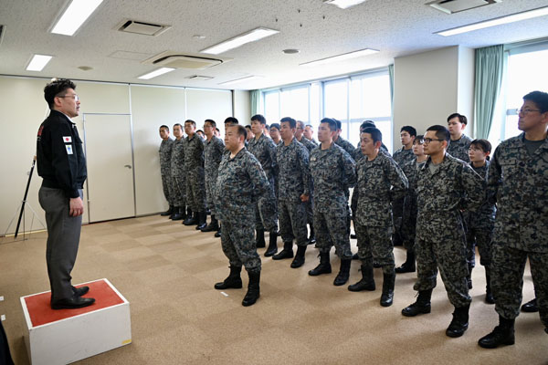 能登半島地震災害派遣部隊の視察