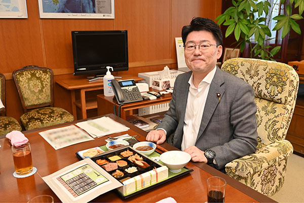 戦闘糧食の試食体験