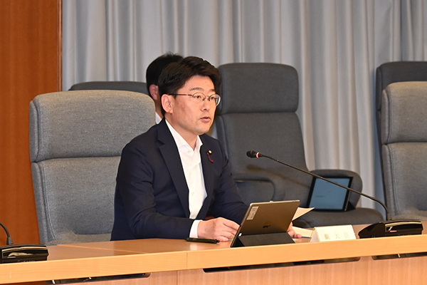 第３回人的基盤の抜本的強化に関する検討委員会の開催