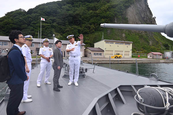 部隊視察