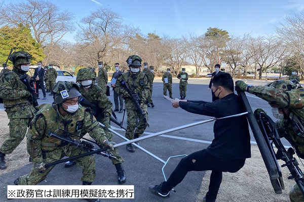 予備自衛官の警備訓練視察