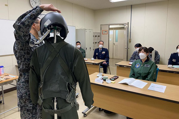 部隊視察