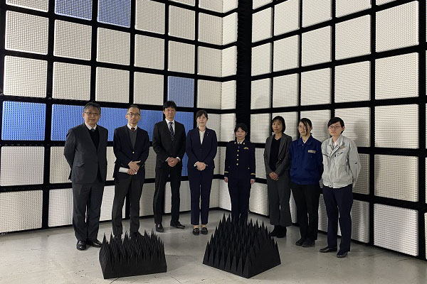 防衛装備庁次世代装備研究所の視察
