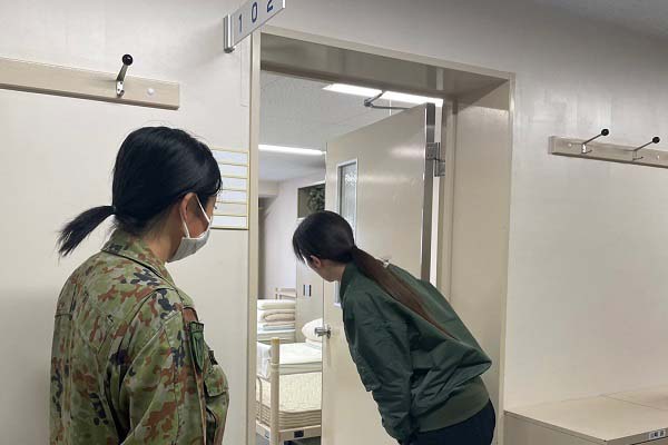 部隊視察