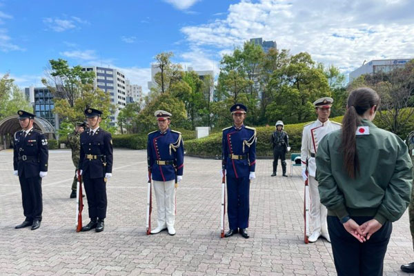 部隊視察