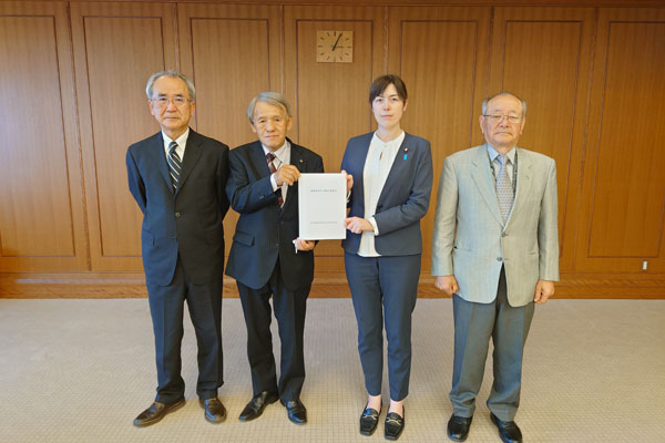築上町基地対策委員会代表者連絡会議からの表敬