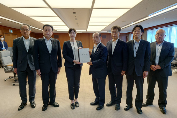 島根県知事及び米軍機騒音等対策協議会からの要請