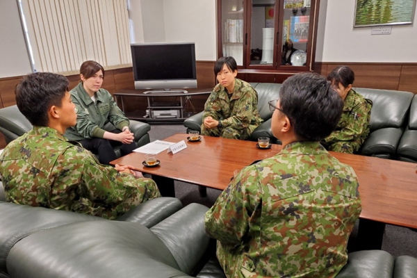 部隊視察