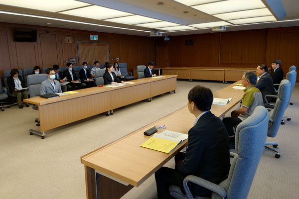 渉外関係主要都道府県知事連絡協議会からの要請