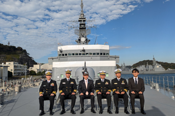 かしま視察及び遠洋練習航海部隊帰国行事出席（部隊視察等）