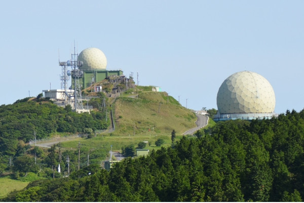 航空自衛隊春日基地、背振山分屯基地視察