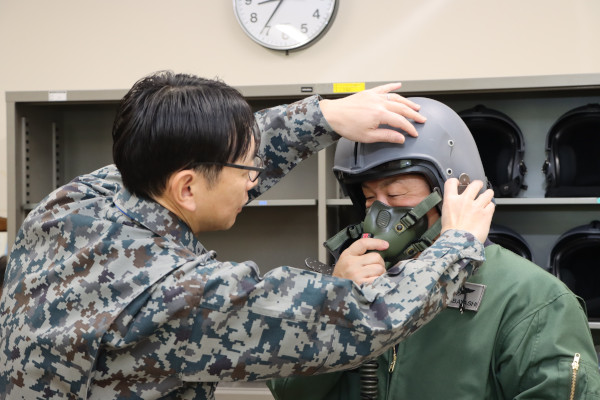 航空自衛隊築城基地視察