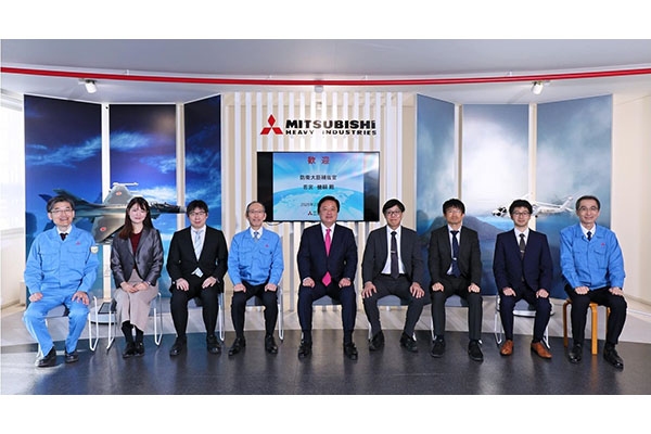 企業視察