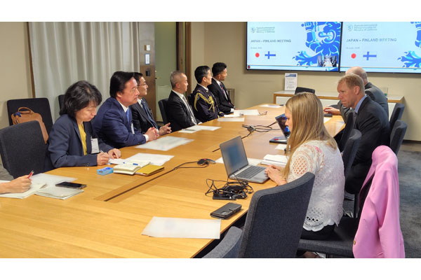フィンランド国防省訪問