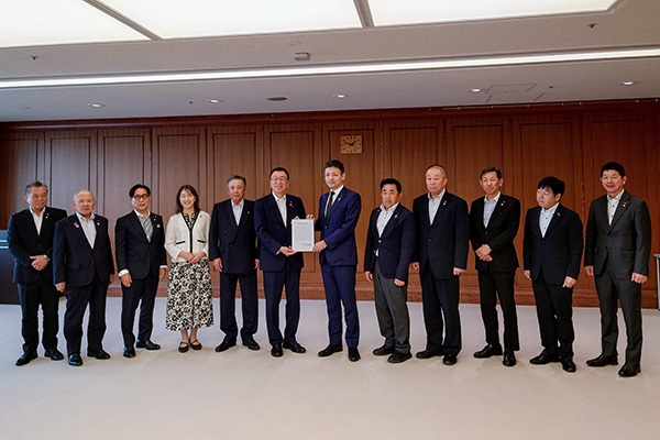 全国市議会議長会基地協議会からの要請