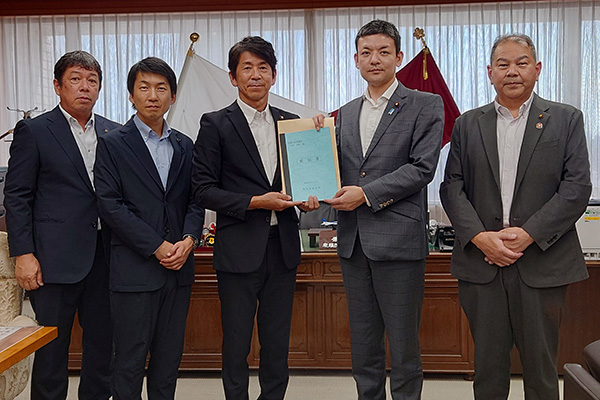 高知県宿毛市長、同市議会議長等からの表敬