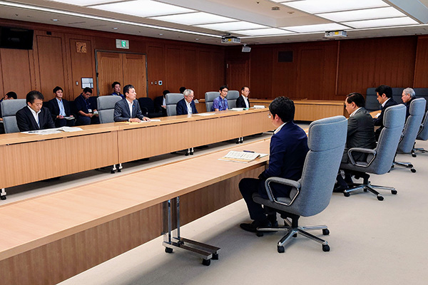 渉外関係主要都道府県知事連絡協議会からの要請