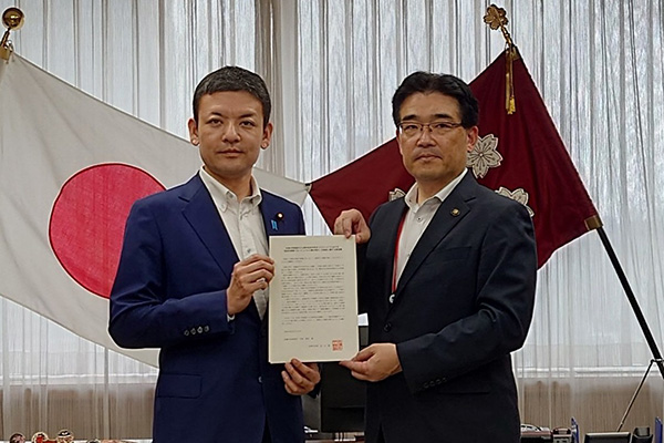 京都府木津川市長からの要請