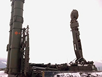択捉島と国後島に配備された地対空ミサイル・システム「S-300V4」【ロシア国防省】