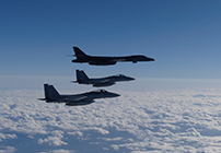 共同訓練中の自衛隊機及び米軍機(写真は、2020年12月4日のもの)