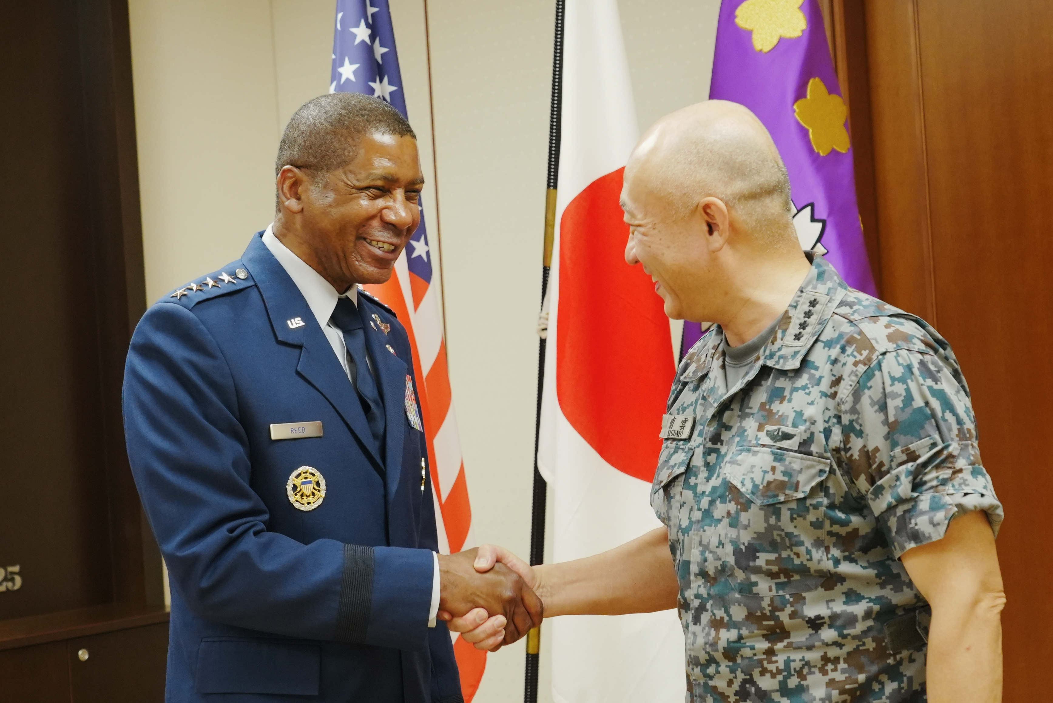 米輸送軍司令官