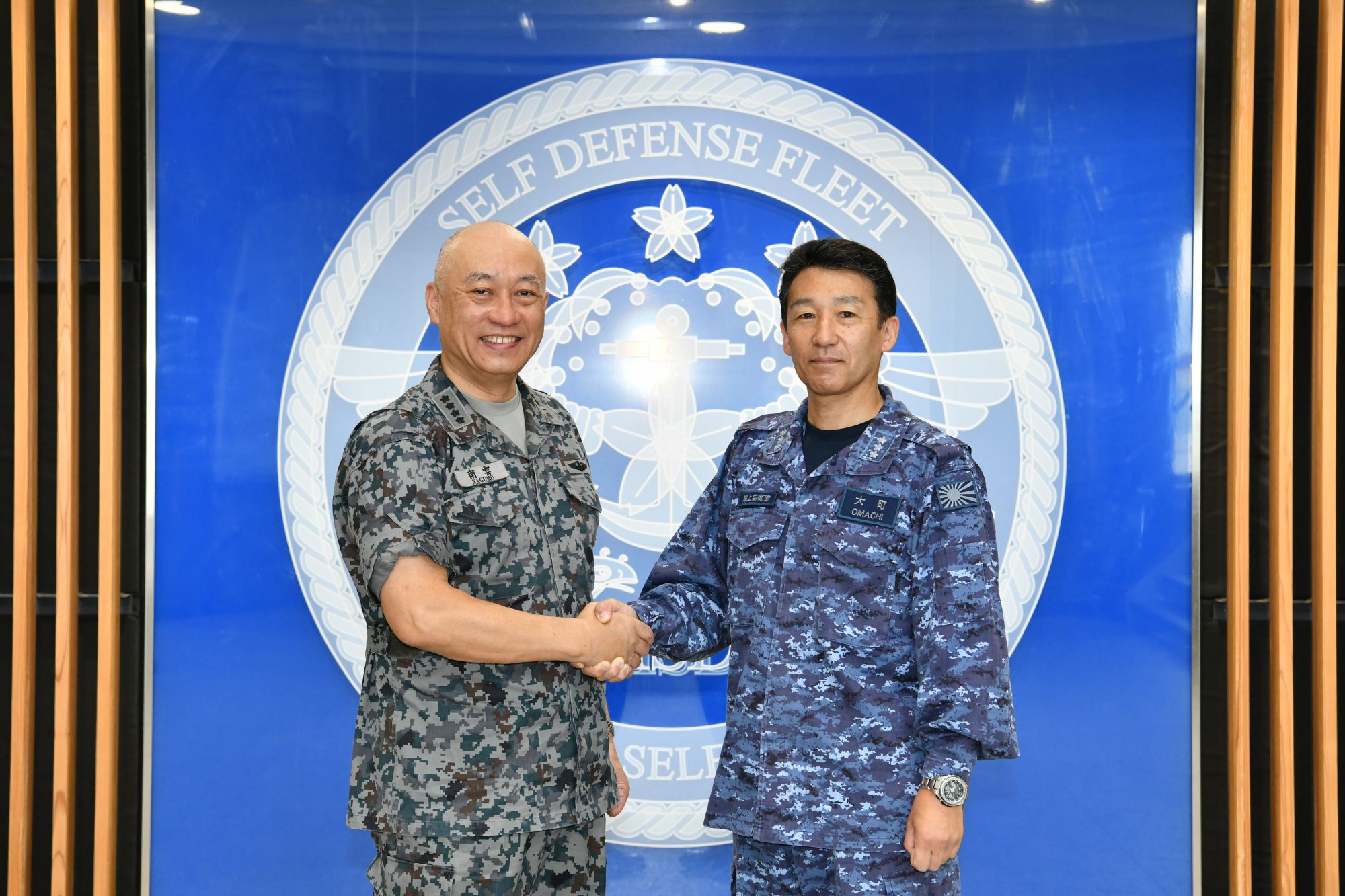 海上自衛隊自衛艦隊司令部（横須賀市）の視察