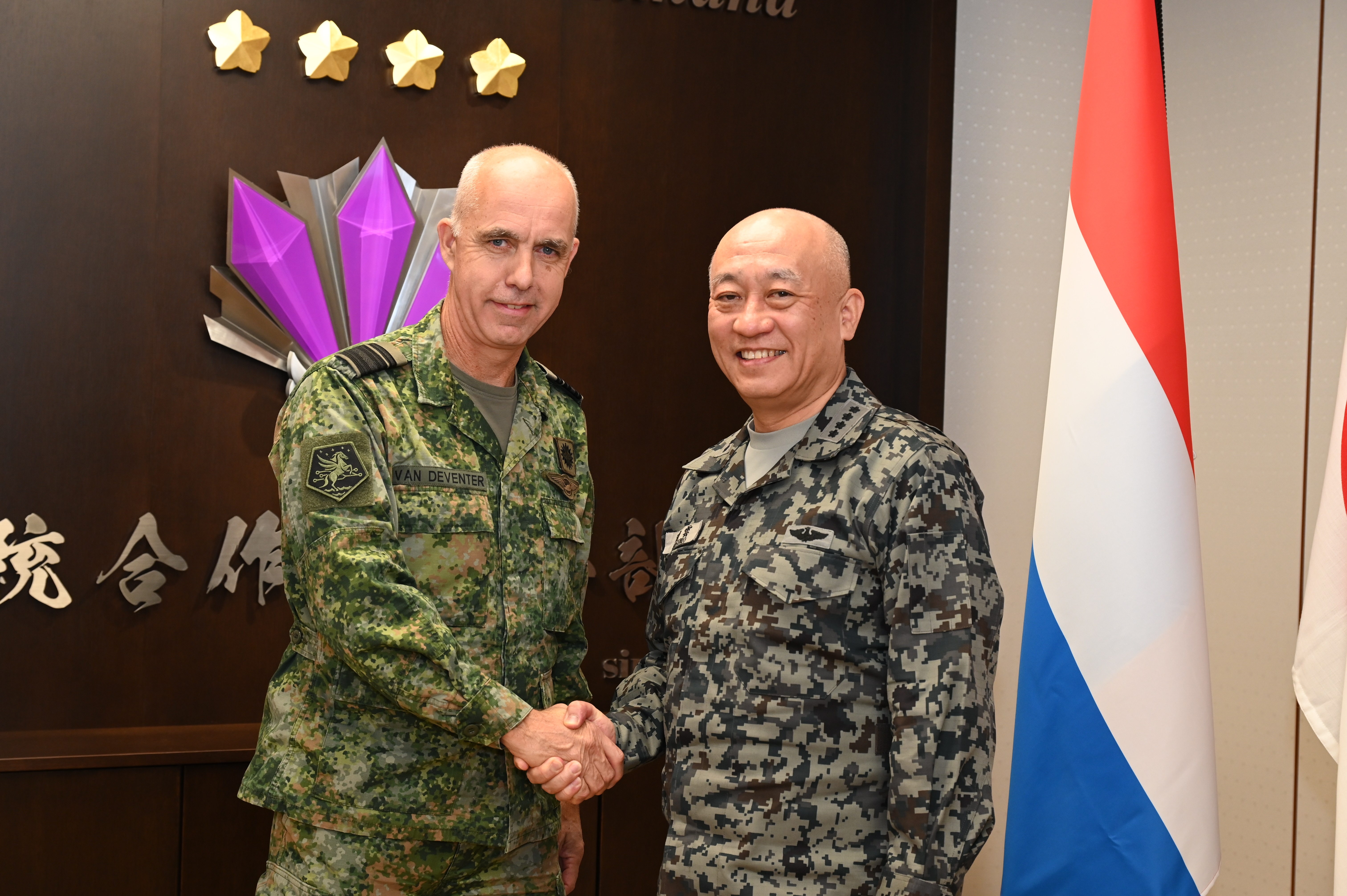 オランダ軍統合軍司令官