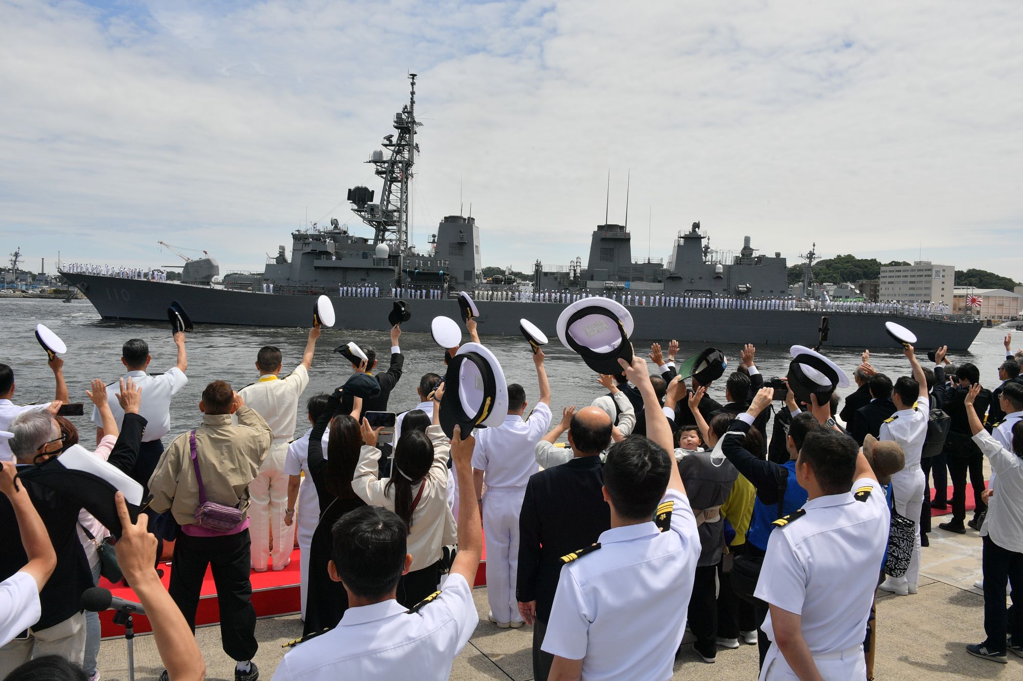 第５４次派遣海賊対処行動水上部隊「たかなみ」