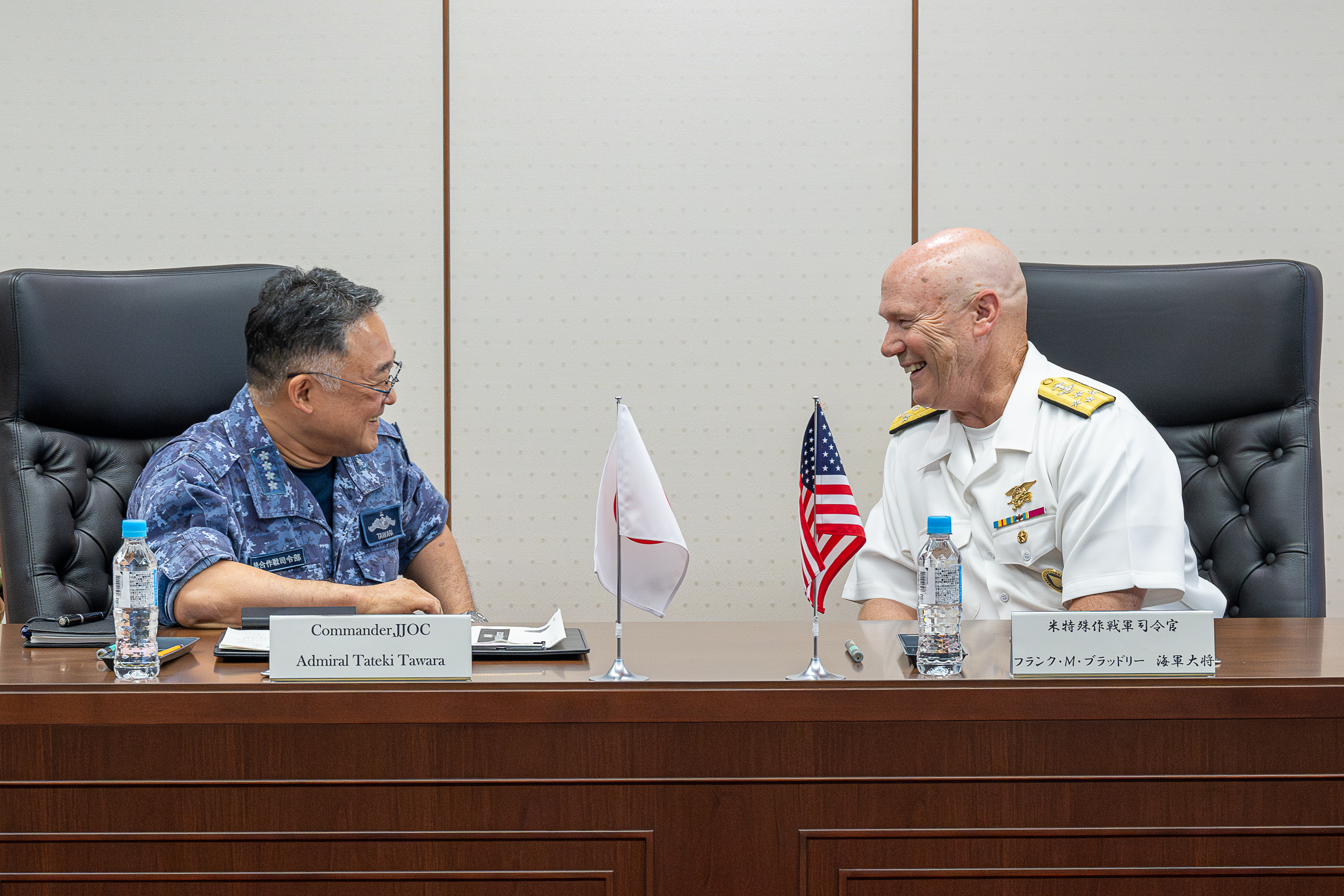 米特殊作戦軍司令官