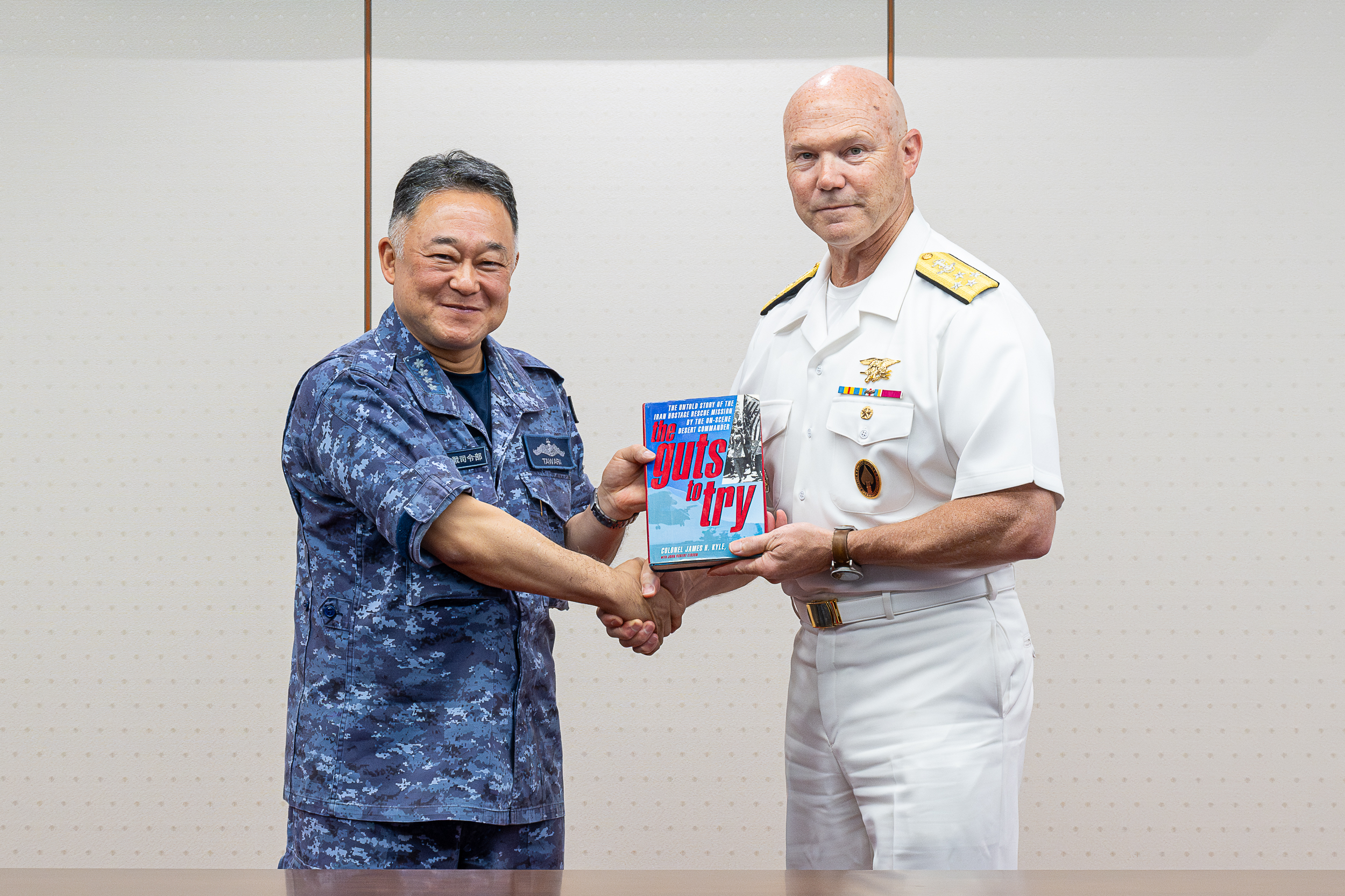 米特殊作戦軍司令官