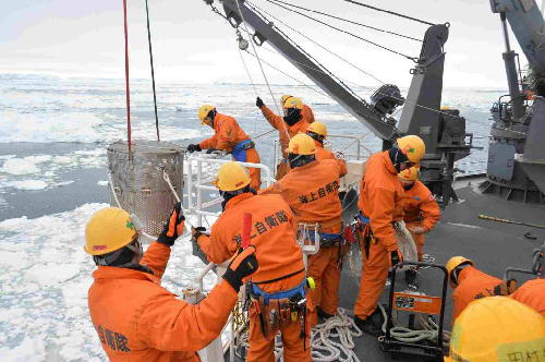 氷海内での停船観測支援