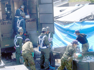 松島基地被害復旧支援隊による沐浴支援活動