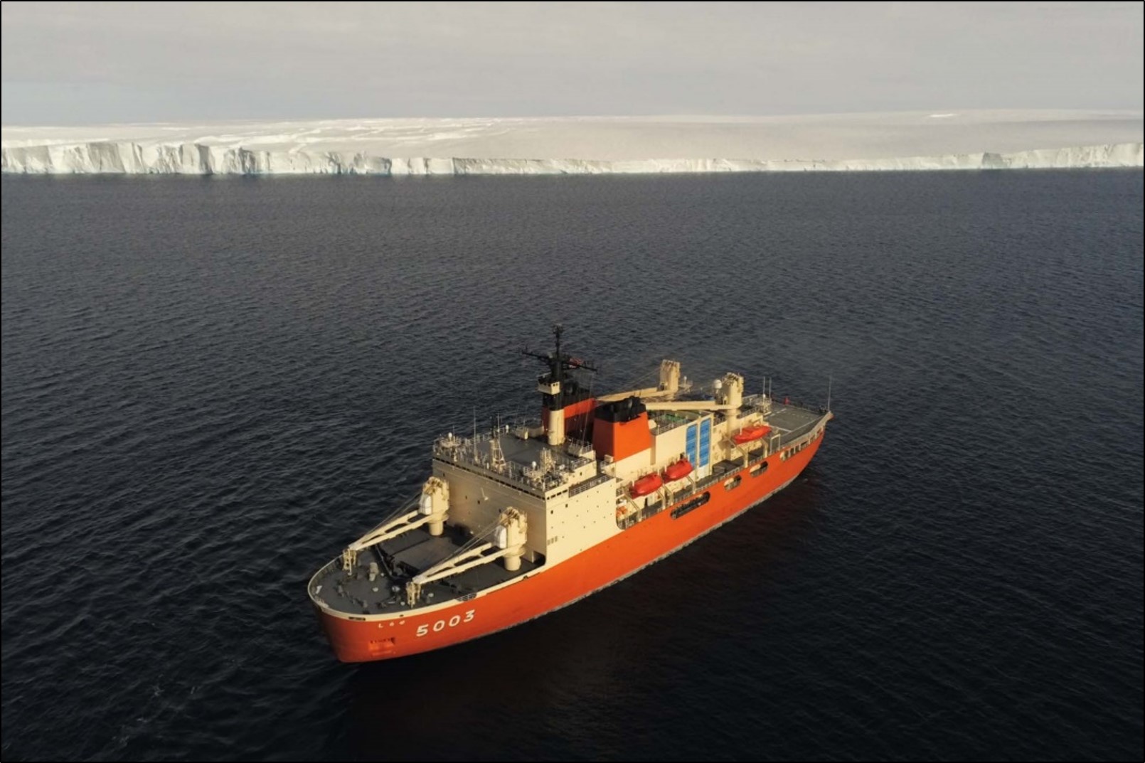 海洋観測はトッテン氷河沖で実施