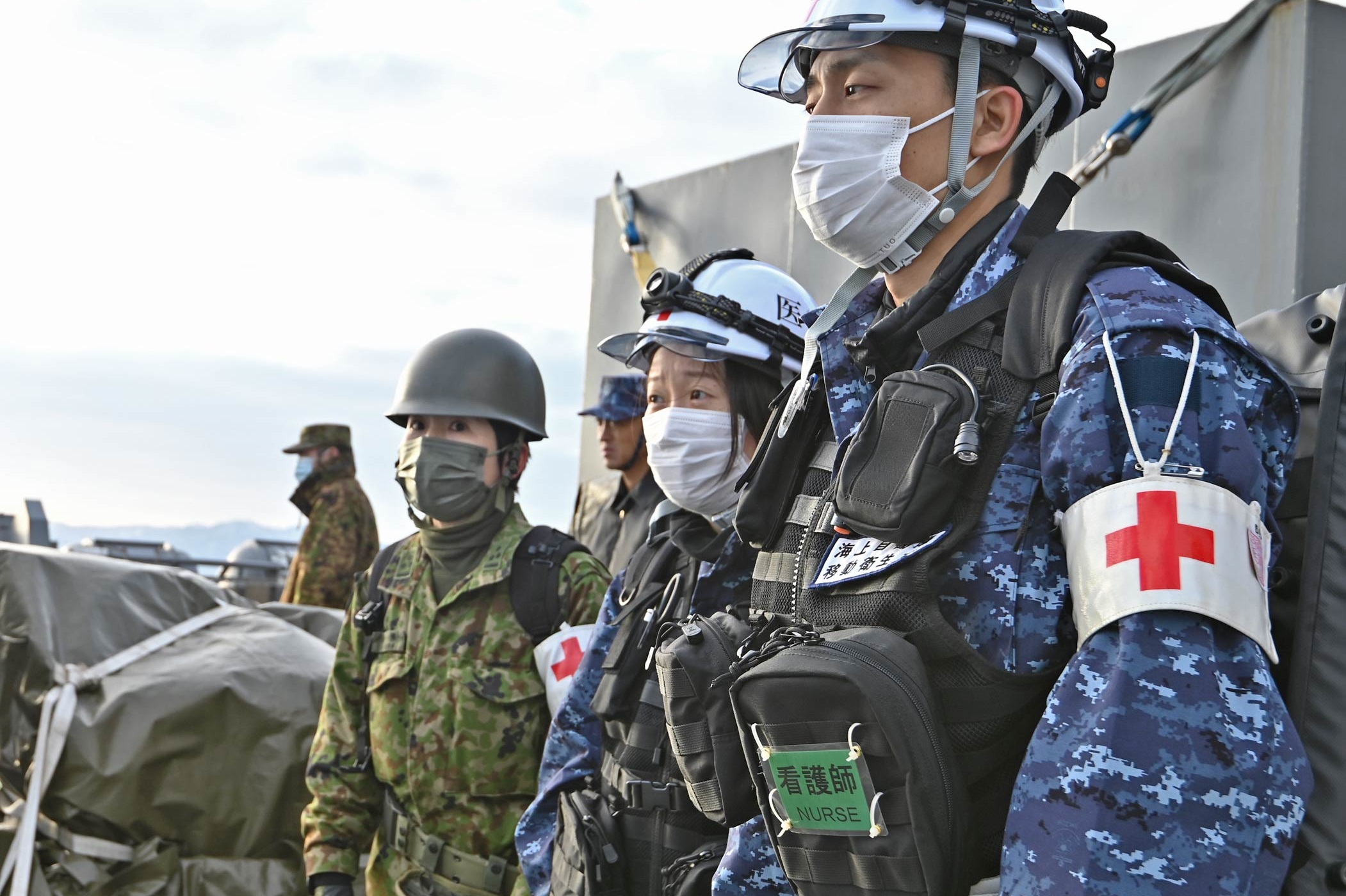 おおすみから被災地医療支援に向かう陸海医療チーム２