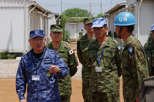宿営地視察（南スーダン派遣施設隊）