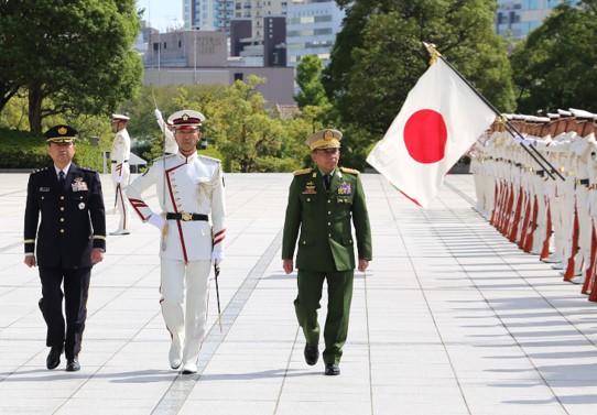 ン・アウン・フライン ミャンマー連邦共和国国軍司令官