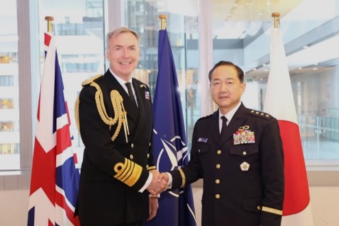 ラダキン英国防参謀総長