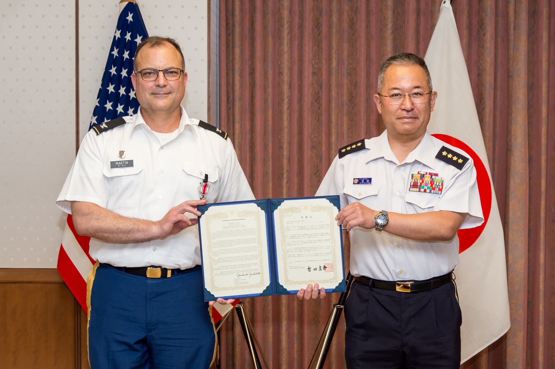 在日米軍司令部第５部長マーティン陸軍大佐