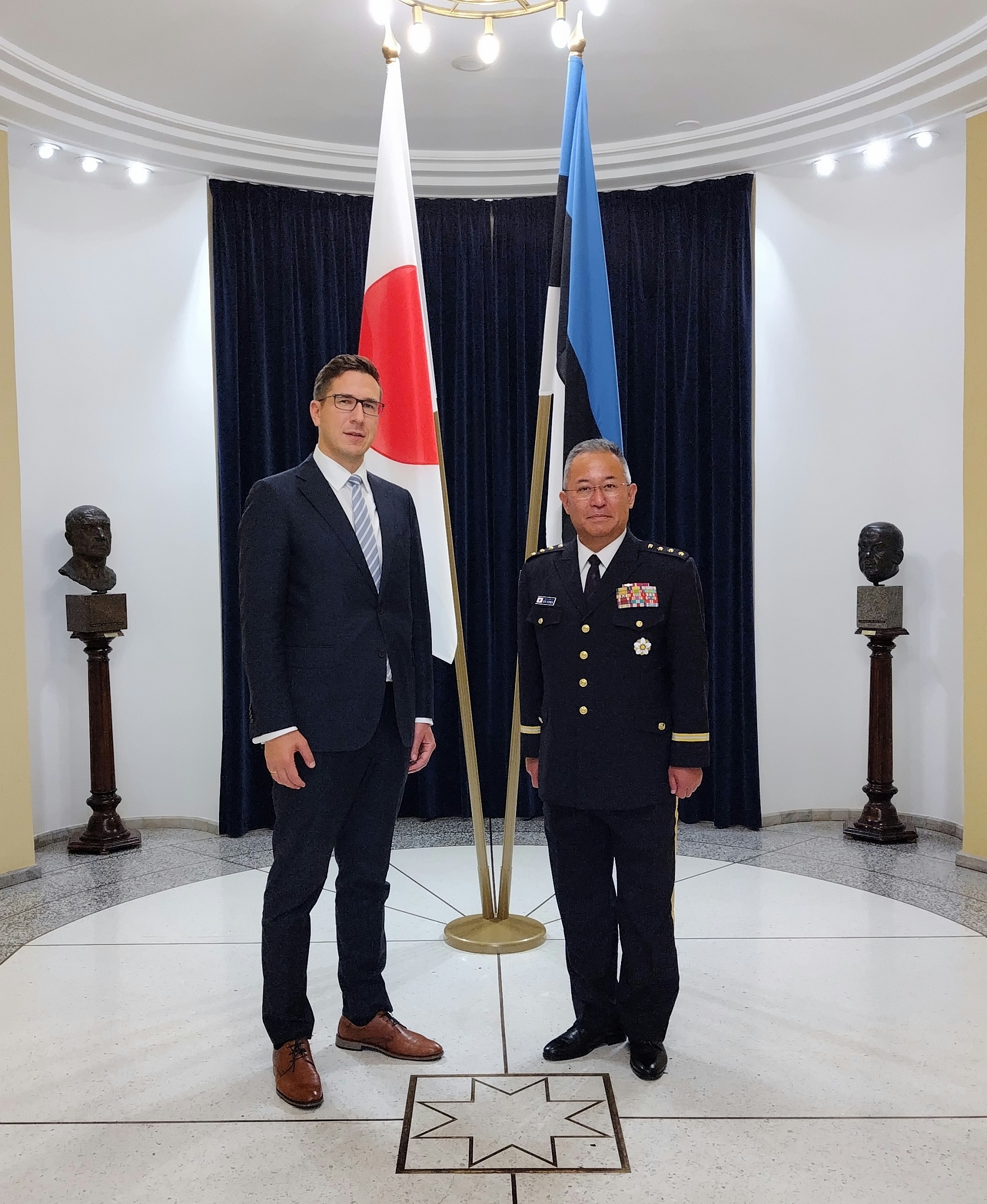 エストニア共和国公式訪問