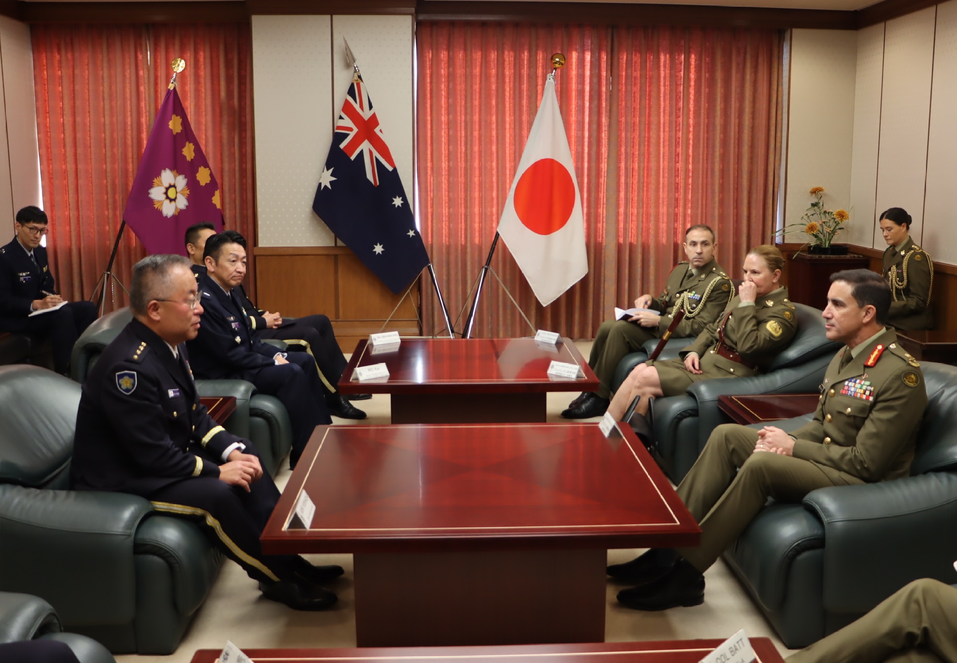 豪陸軍本部長との会談