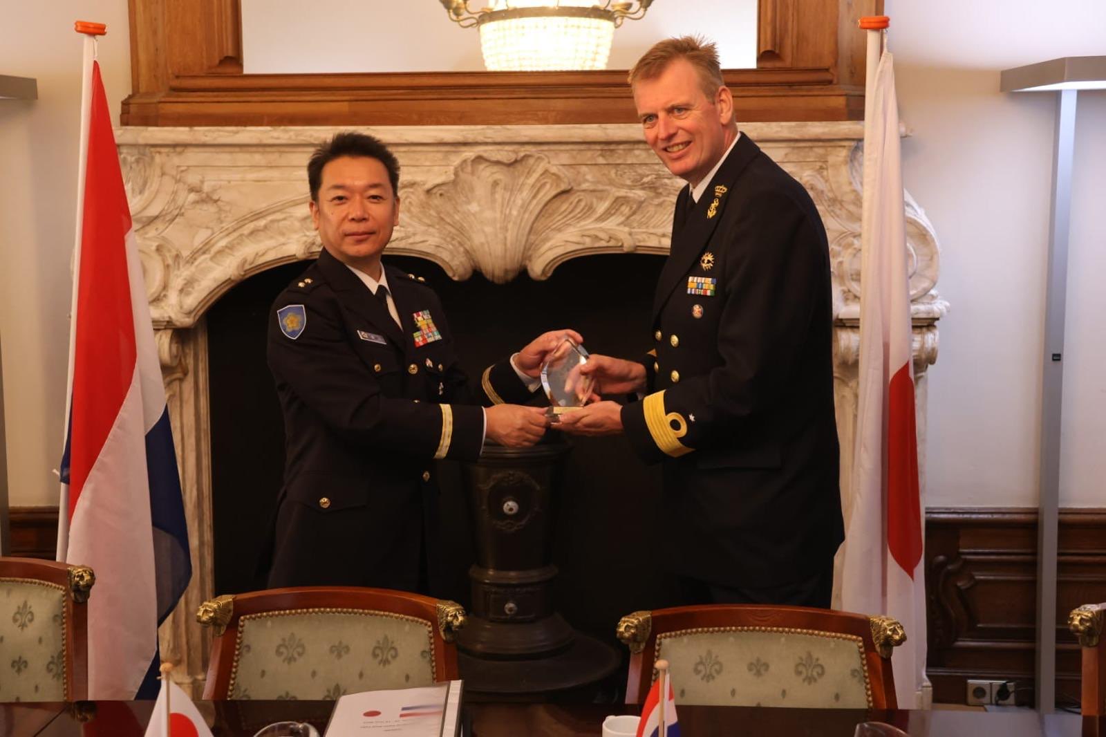 日蘭幕僚協議