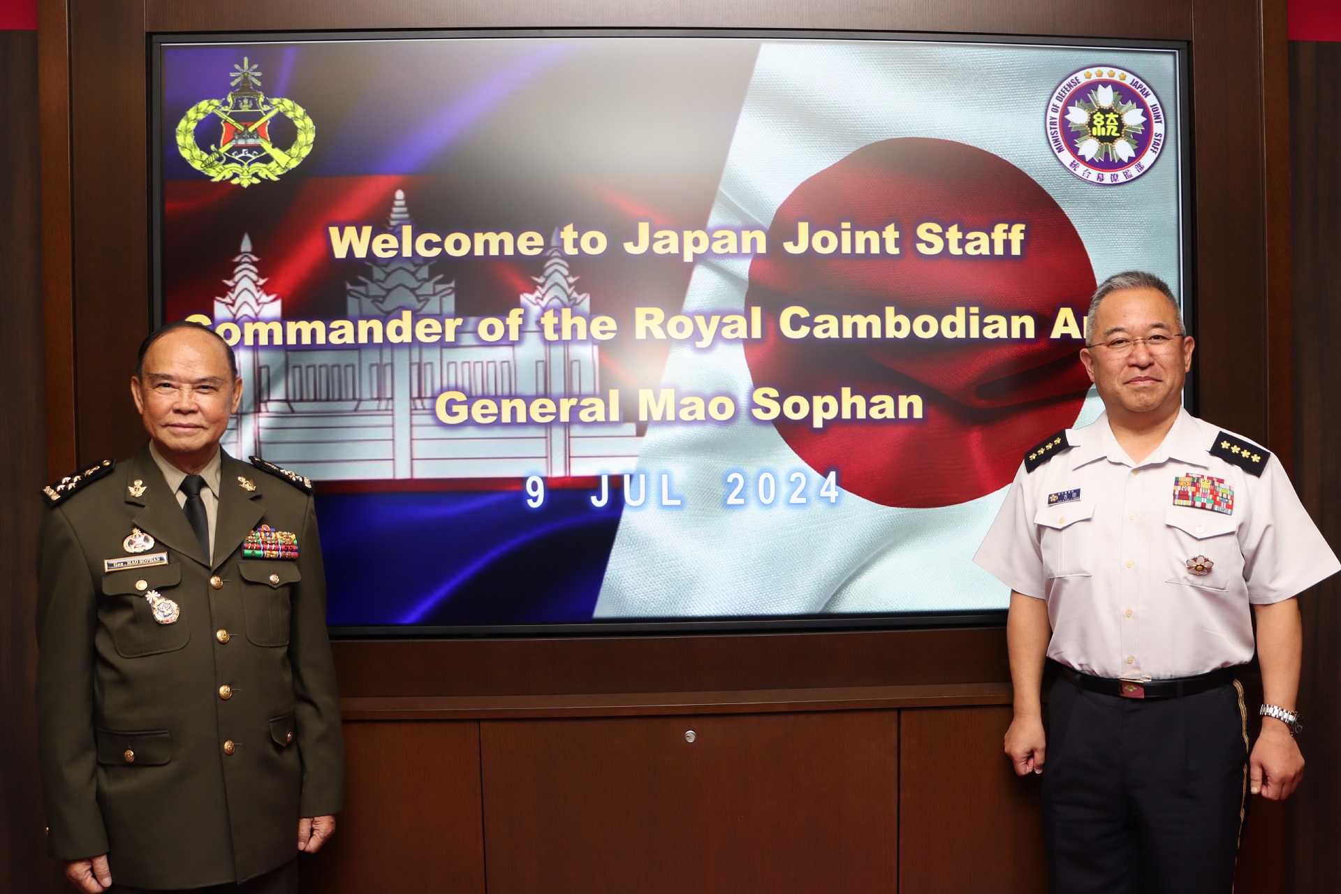 カンボジア王国陸軍司令官による統幕長表敬
