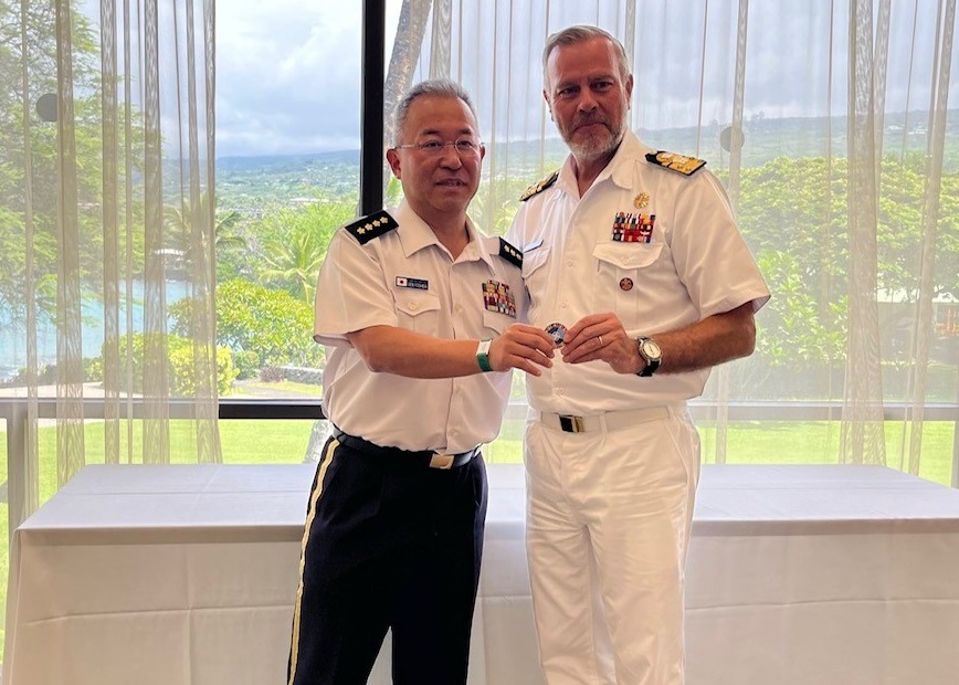 NATO軍事委員長 バウアー蘭海軍大将