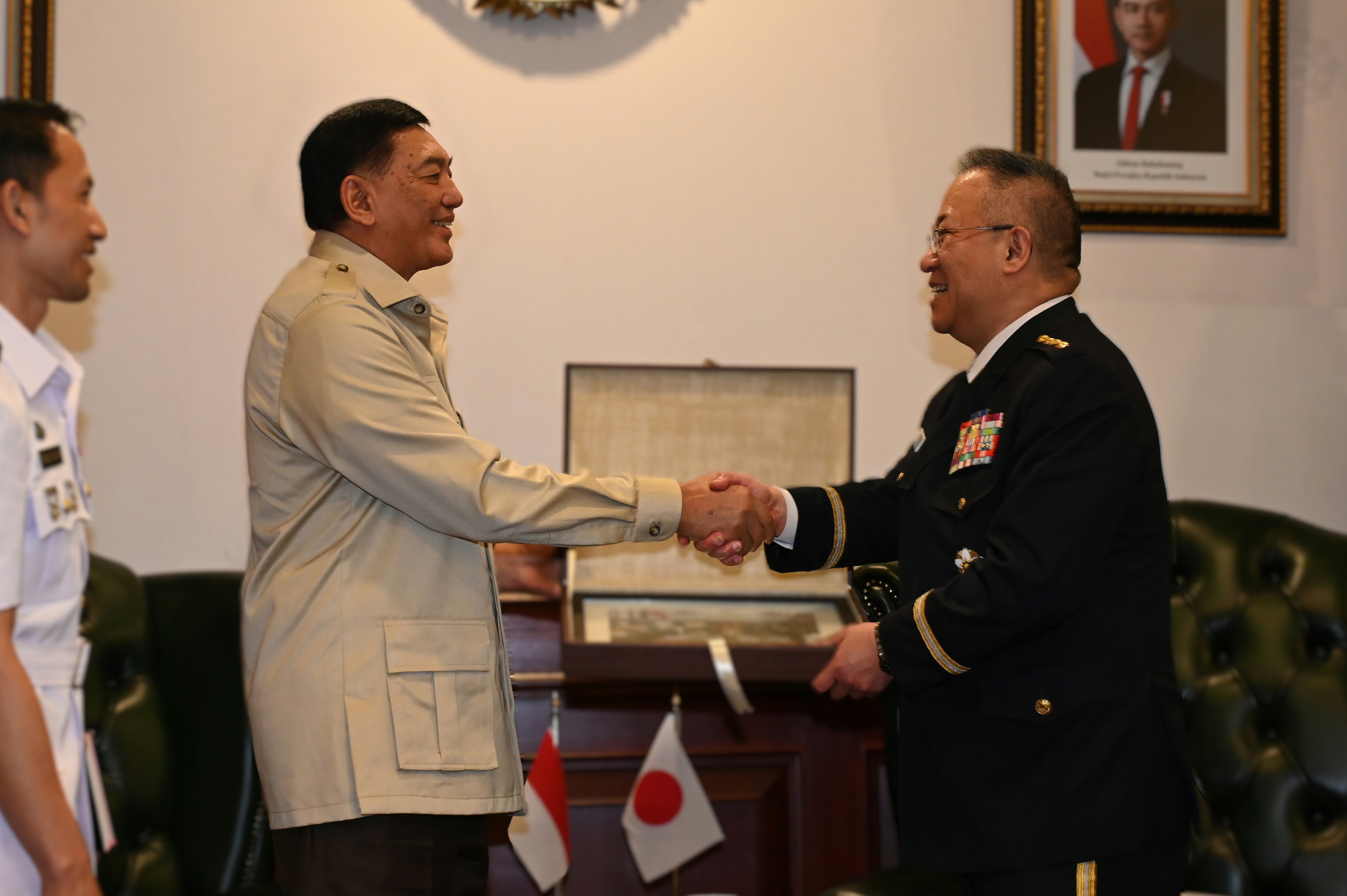 シャフリィ国防大臣