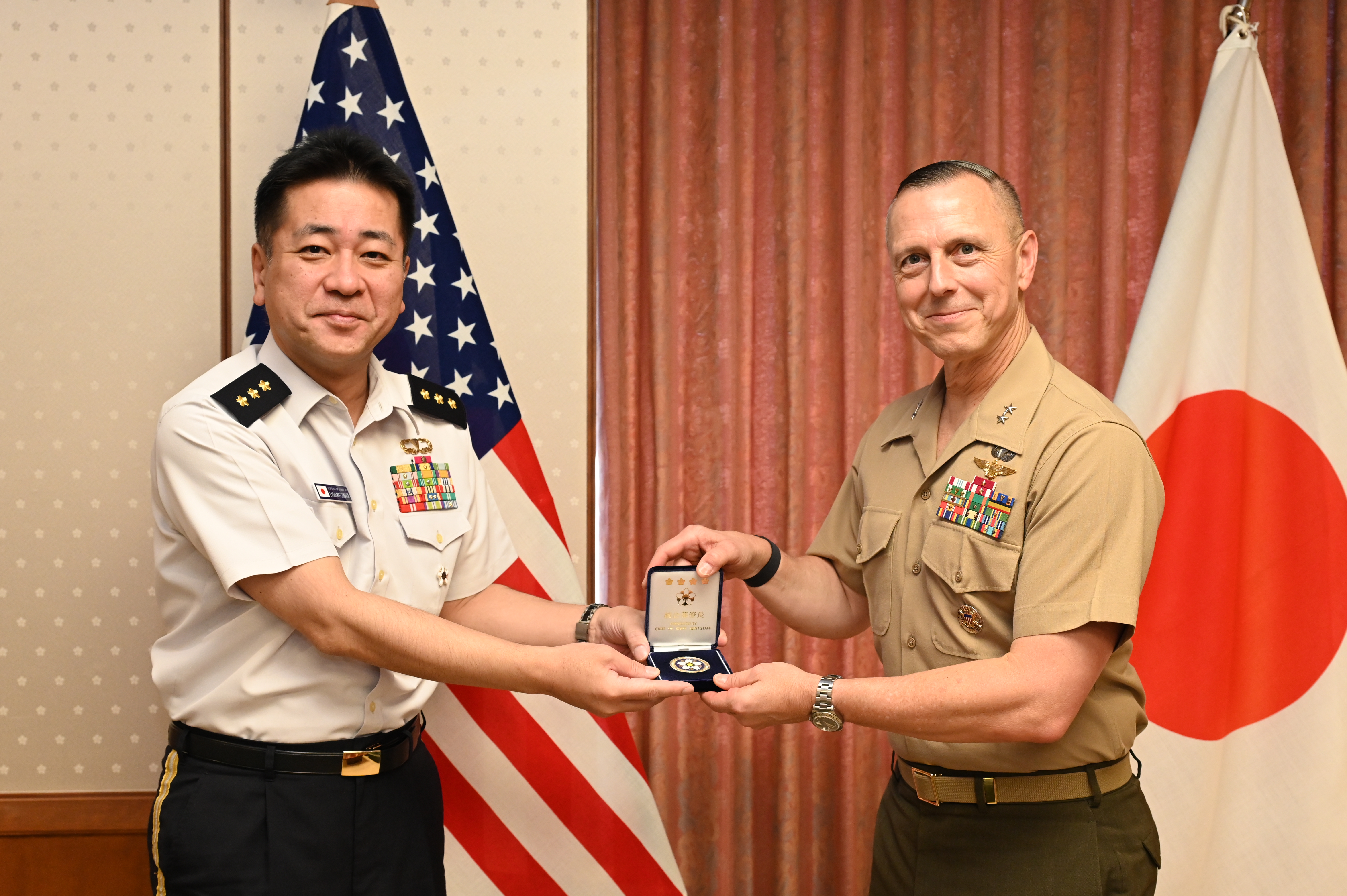 ラウル在日米軍副司令官