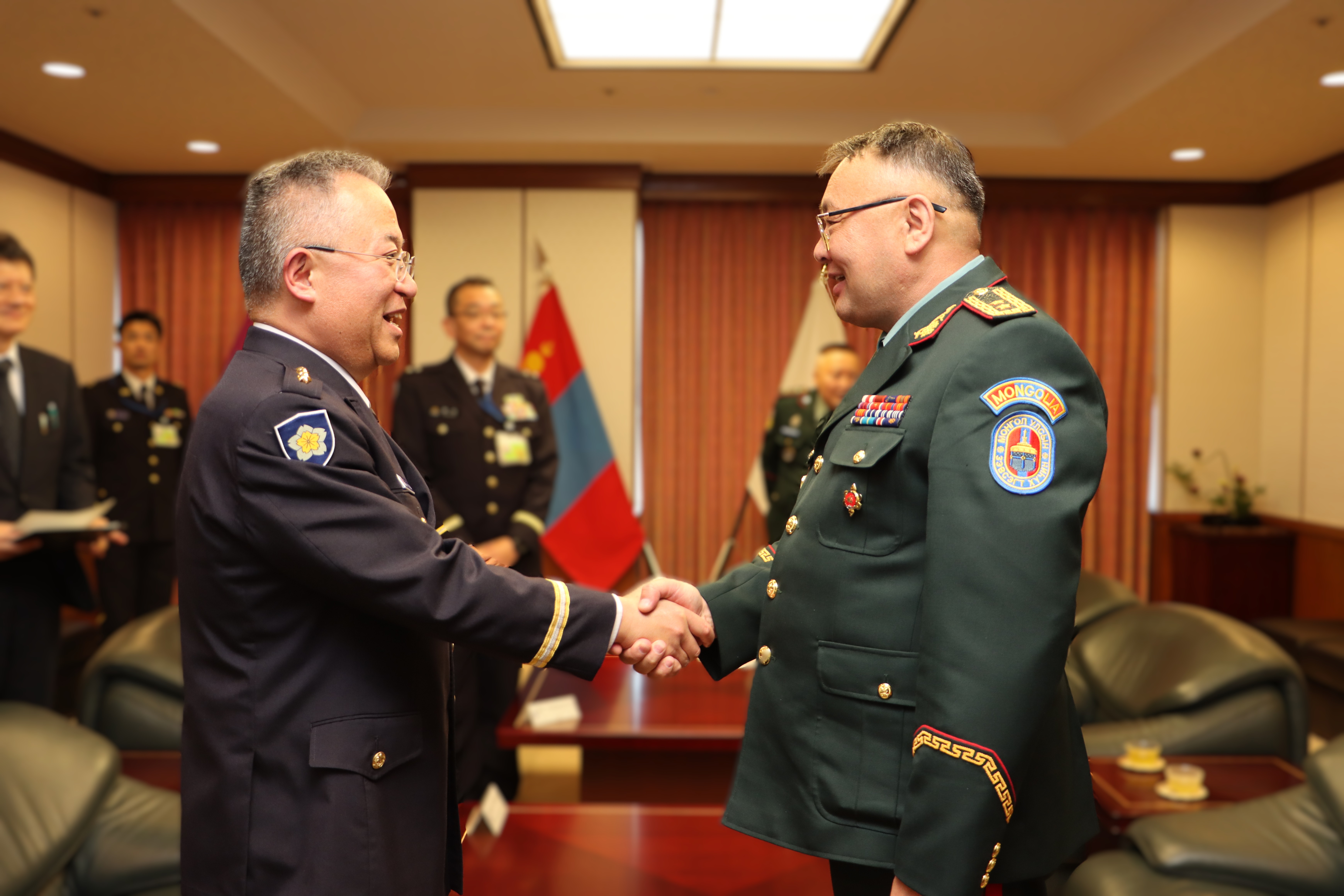 モンゴル陸軍司令官