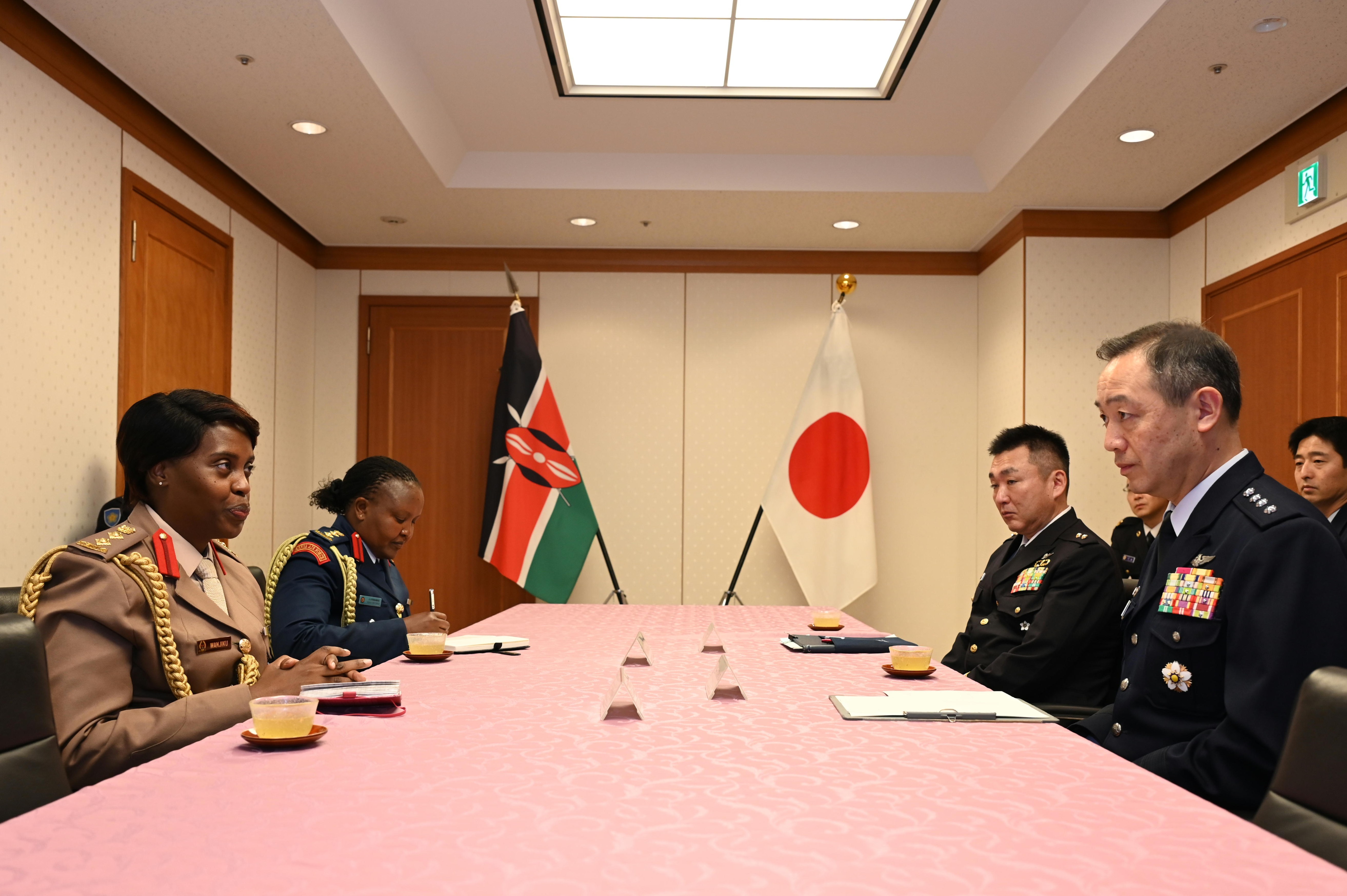 在京ケニア国防武官