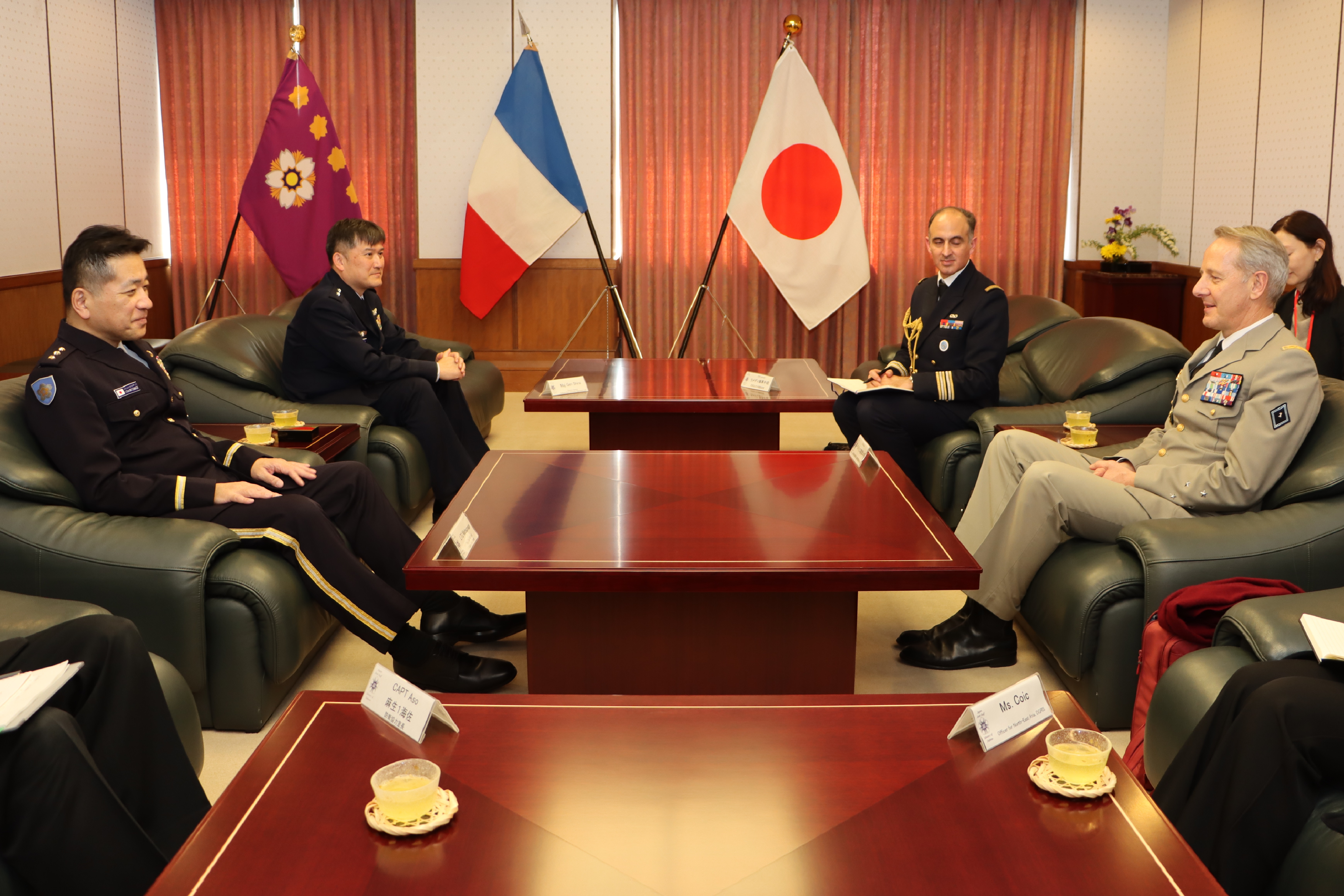 仏軍事省国際関係・戦略総局次長